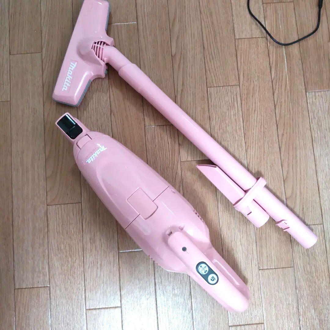 美品。Makita スティッククリーナー 充電器付き。 マキタ 充電式クリーナ CL280FDZW(白)+バッテリBL1860B+充電器DC18RF付