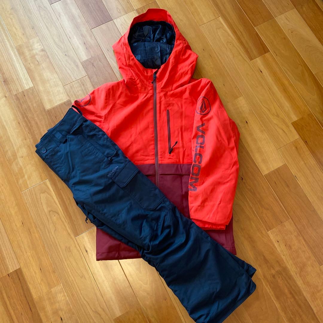 美品⭐︎ボルコムスノーボードウエア　上下　140 VOLCOM（ボルコム） 22-23 VOLCOM スノーボード ウェア ウエアー L