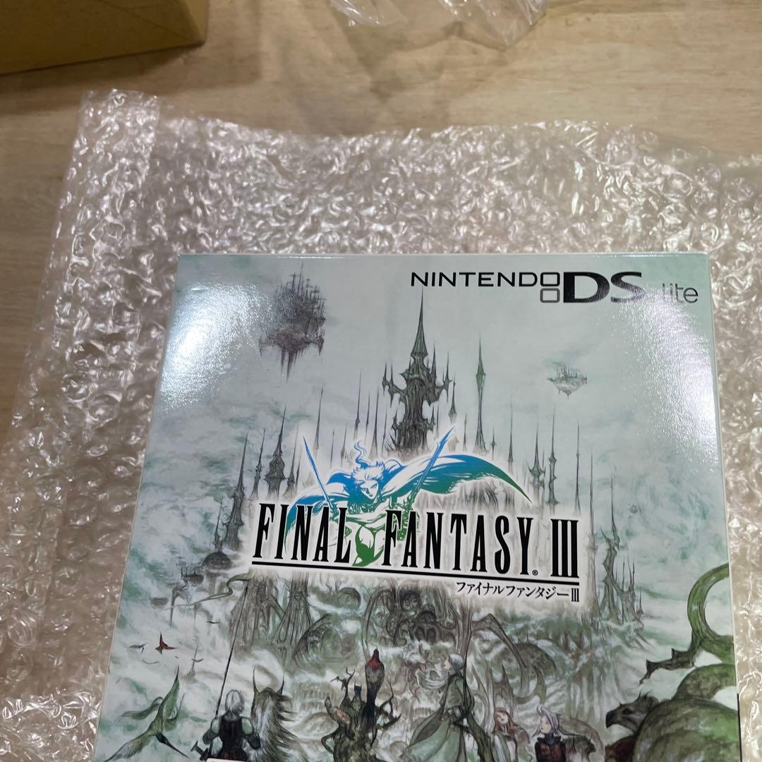 スクウェア・エニックス NINTENDO DS ニンテンドーDS LITE F… NDS](本体)ニンテンドーDS Lite(ライト) メタリックロゼ(USG-S-ZPA