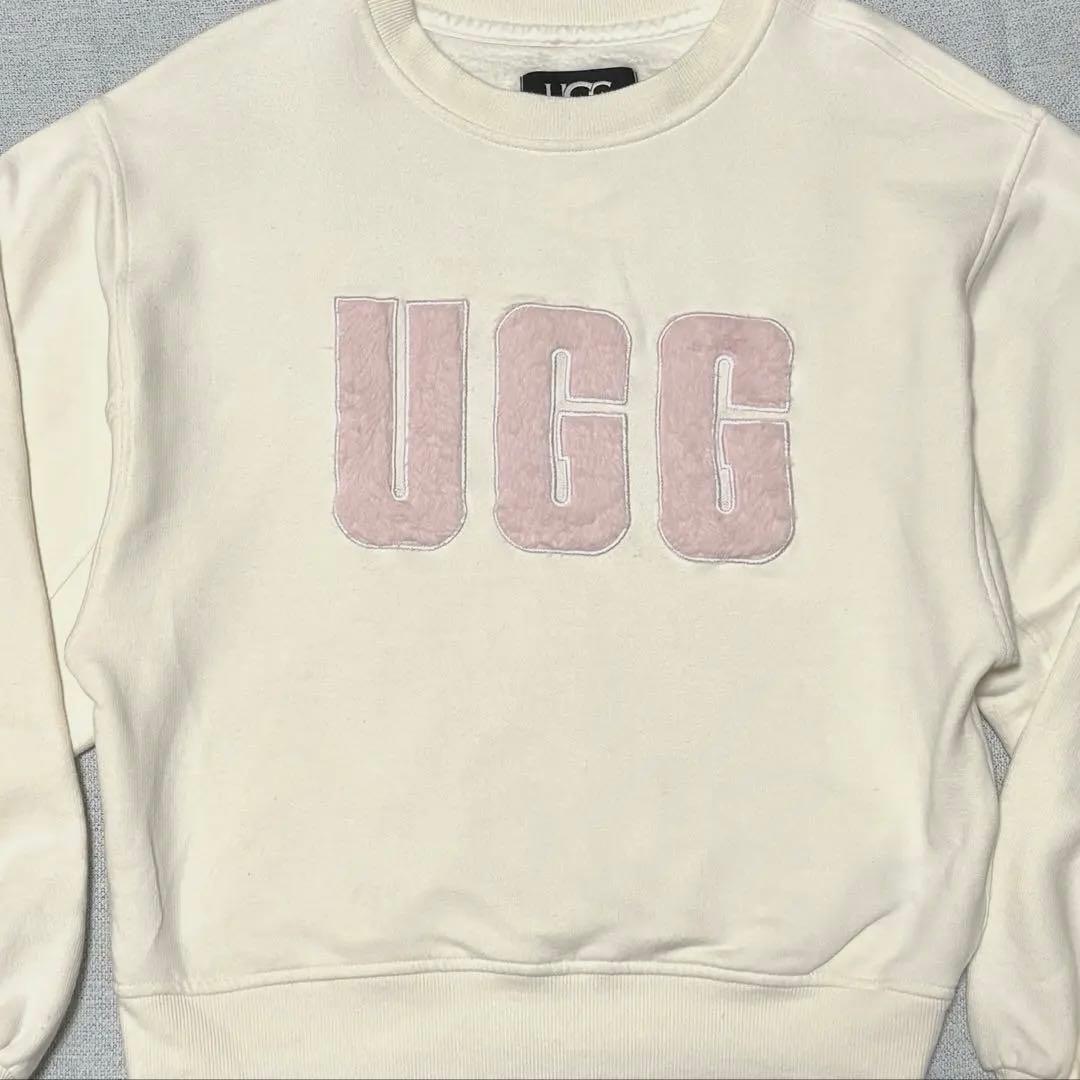 ⋈﻿様 【UGG】スウェット　トレーナー　ロゴ UGG アグ ロゴクルーネック スウェットLOGO CREWNECK トップス (UGG