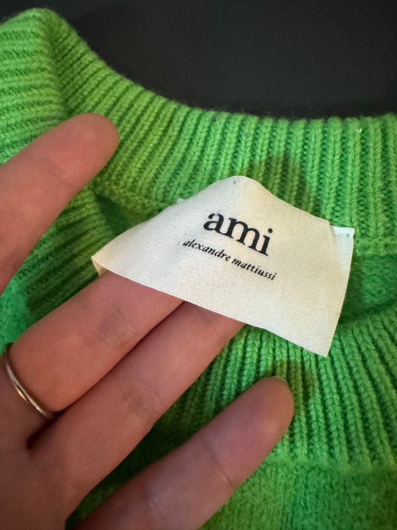 ami グリーン ニット セーター - メルカリ