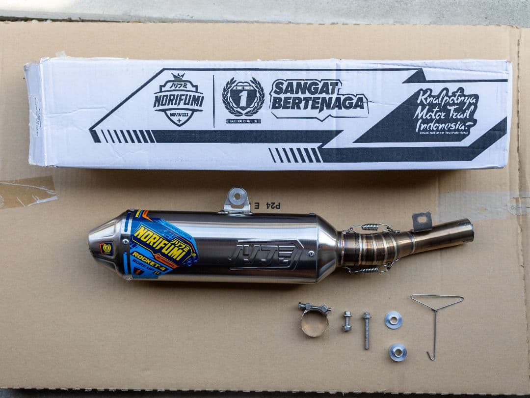 セロー250】 ノリフミマフラーROCKET4 ステンレス - メルカリ