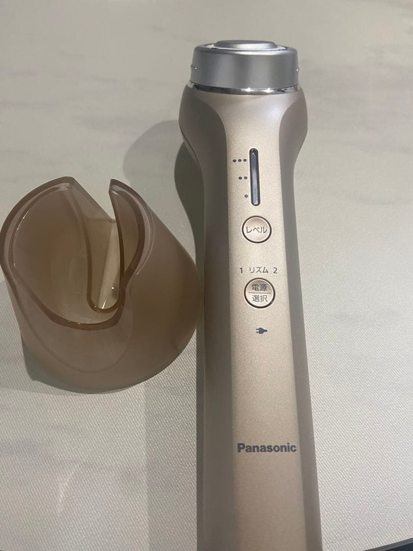 パナソニック 美顔器 Amazon.co.jp: パナソニック 美顔器 RF(ラジオ波) 海外対応 コードレス