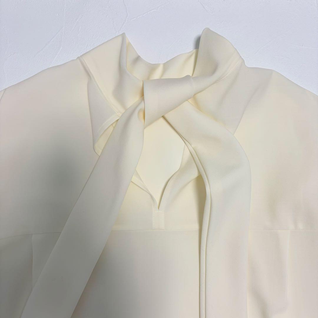 UJOH Bow Tie Shirt Vanilla