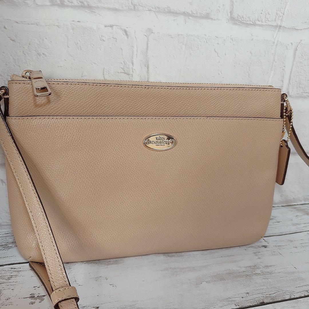 極美品 COACH コーチ ショルダーバッグ レザー クロスボディ 斜め掛け