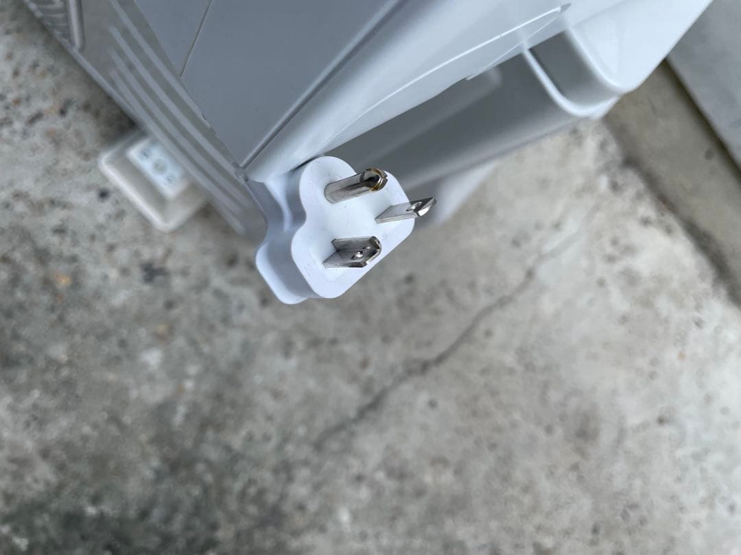 半年使用の美品 ハイセンス 14畳用エアコン HA-S40G2E4