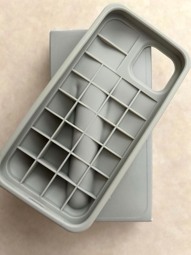 rhode lip case グレー iPhone 14/15対応 - メルカリ