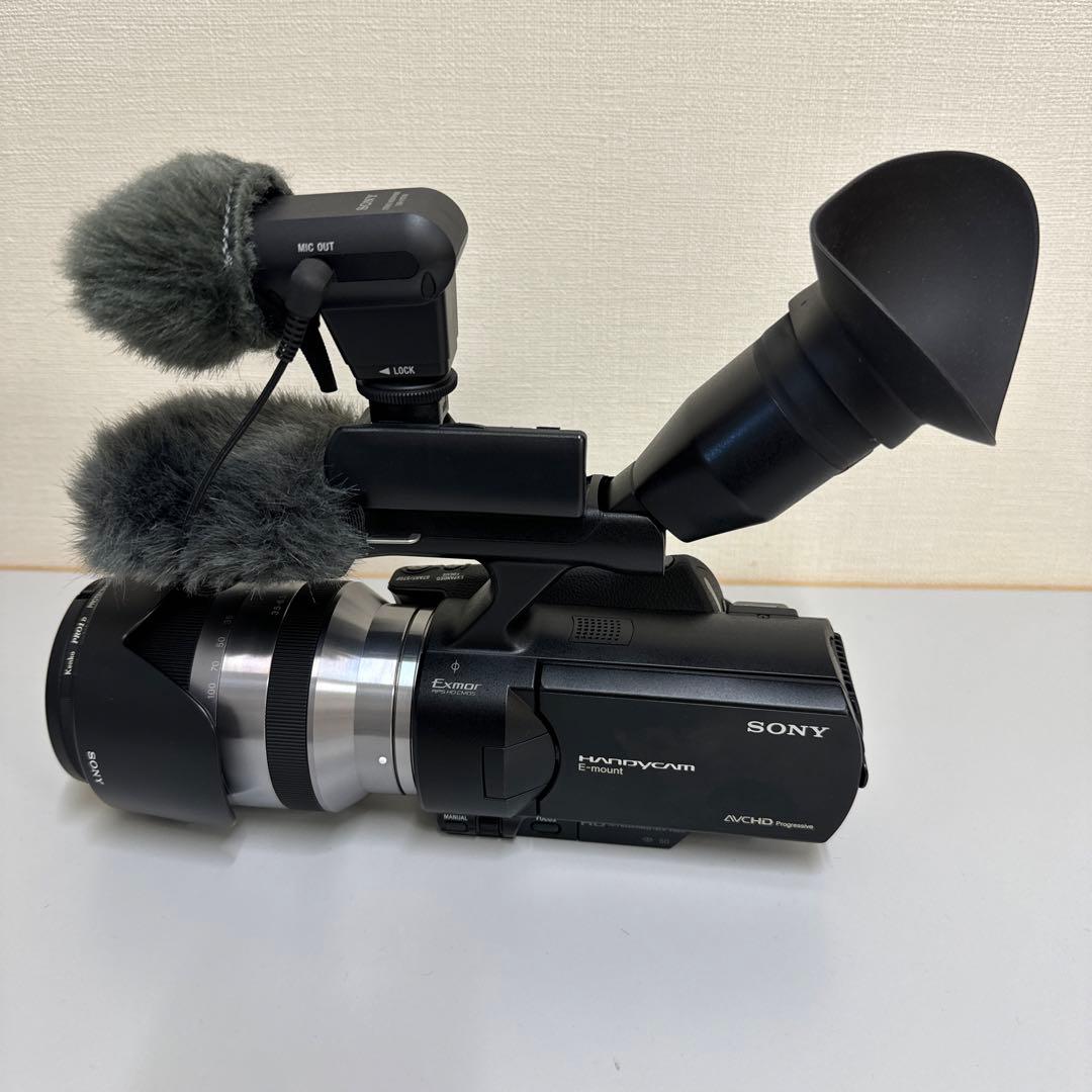 SONY ビデオカメラ　NEX-VG20 ASCII.jp：60pに対応したソニーのレンズ交換式ビデオカメラ「NEX-VG20」