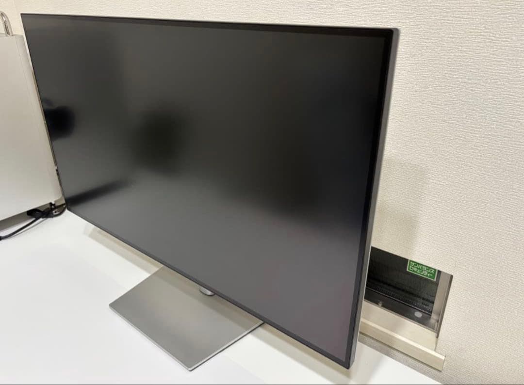 Dell U3223QE 32インチ 4K IPS Black 元箱付 美品 Amazon.com: Dell U3223QE 32-inch 2160P 4K UHD 60Hz 5ms UltraSharp