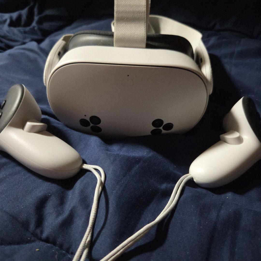 メタクエスト 3s 美品 即時発送 Meta メタ Quest クエスト 3S 256GB オールインワンMR・VRヘッドセット