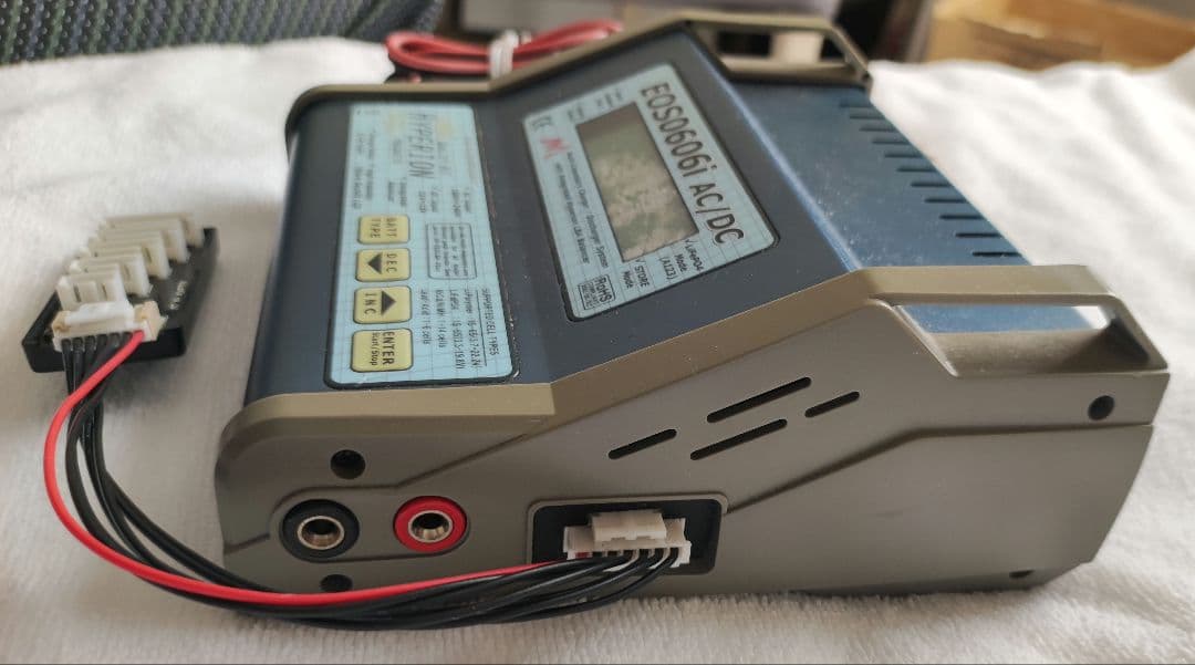 ハイペリオン 充電器 HYPERION 充電機 EOS 0606i AC/DCの通販｜beswd.com