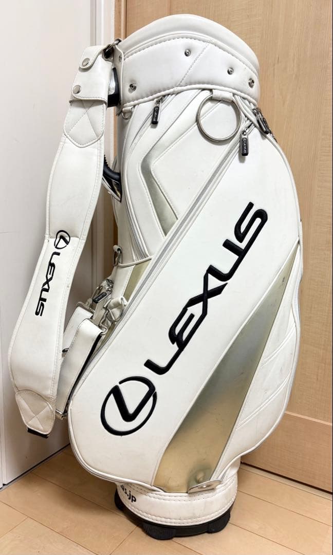 か*ん様 非売品★レクサス★キャディバッグ★ゴルフ★トヨタ★LEXUS★TOYO LEXUS、松山英樹選手のメジャー初制覇を記念し、特別限定車を発売