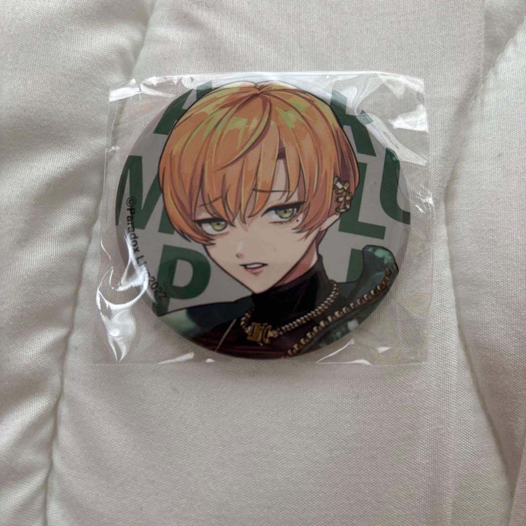 パラライ 燕東夏 缶バッジ ver.14 - メルカリ