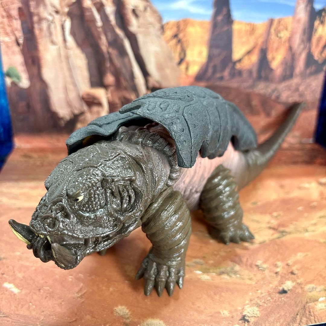 訳あり ウルトラマンパワード パワードモンスターシリーズ 怪獣 ソフビ