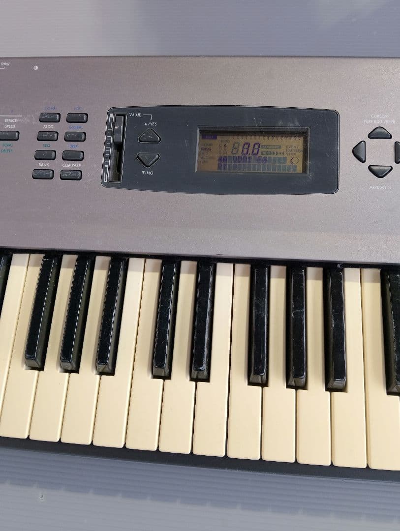 KORG N264 シンセサイザー コルグ(あ85) - メルカリ