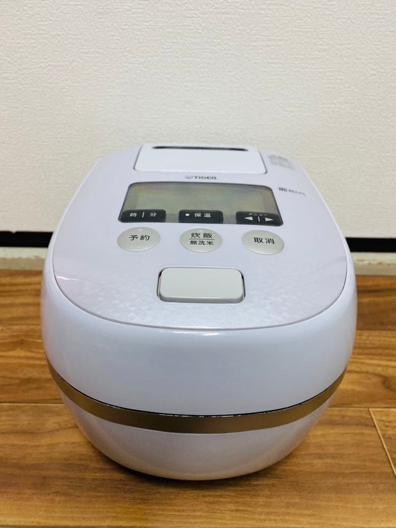 タイガー 圧力IH炊飯ジャー JPD-A060 炊きたて 3.5合炊き 18年製 送料無料 タイガー 圧力IH炊飯ジャー 「炊きたて」 3.5合 アーバン