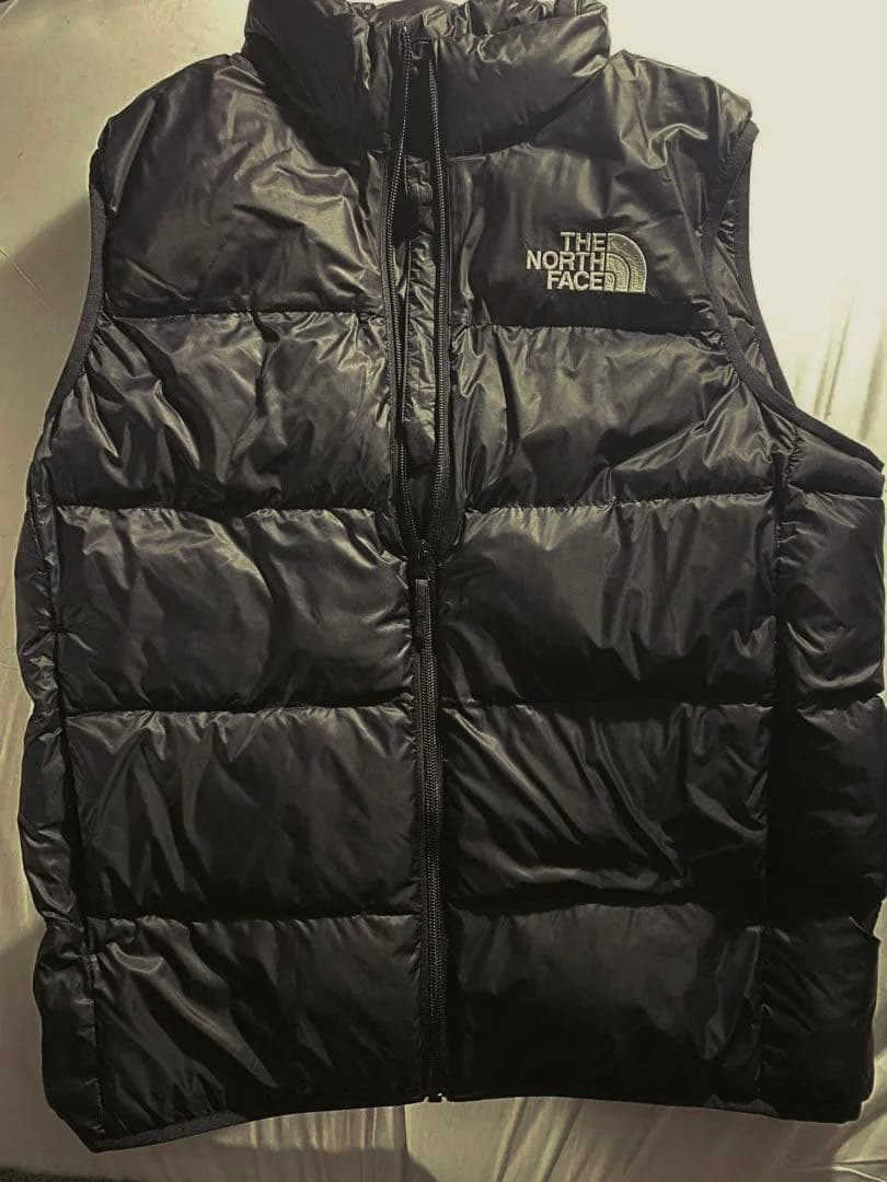 ヌプシ　ノースフェイス　ダウン　ベスト THE NORTH FACE (ザ ノースフェイス) ダウンベスト ヌプシベスト