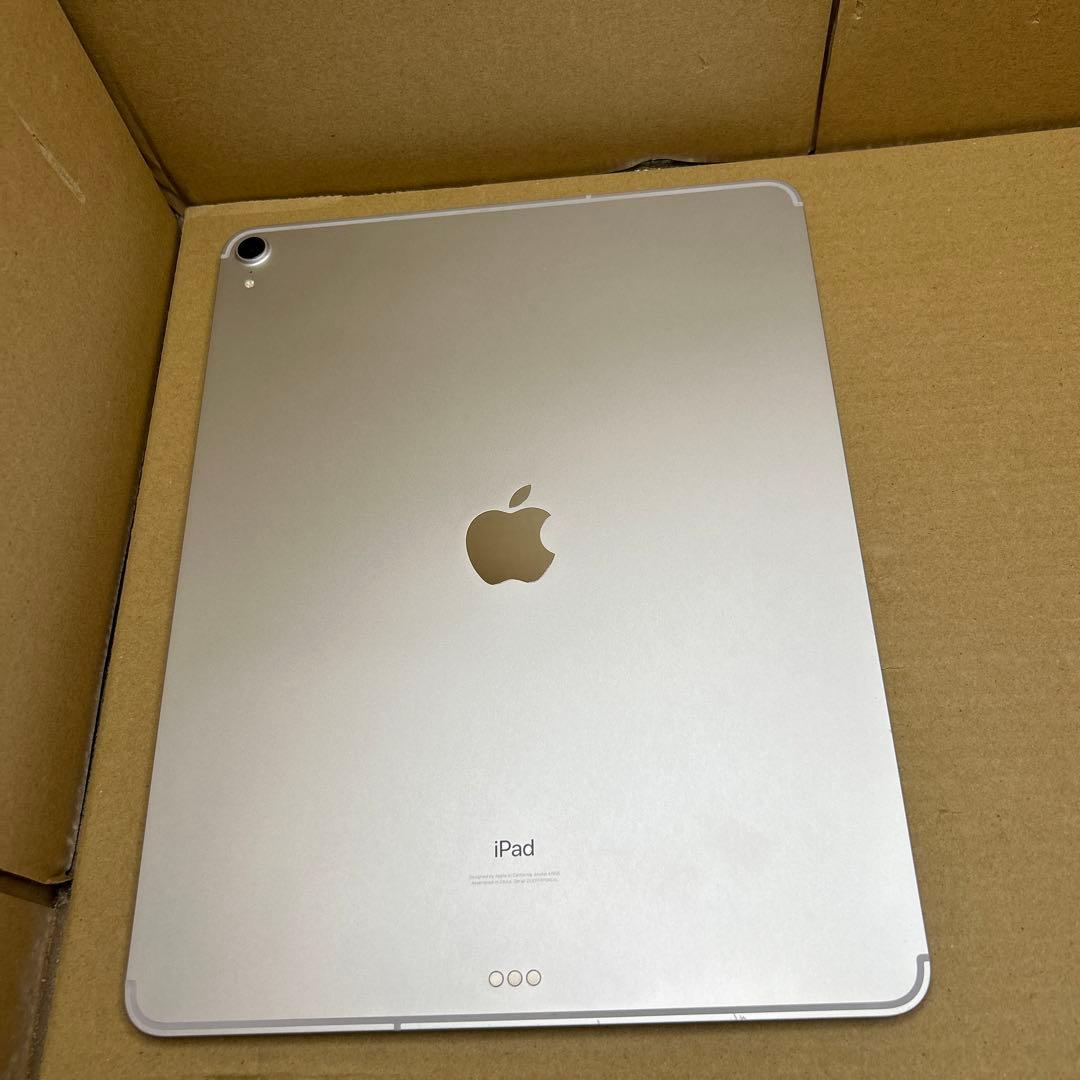 iPad Pro 12.9インチ (第３世代) Wi-Fi + Cellular iPad Pro 12.9インチ 第3世代 256GB シルバー MTFN2J／A Wi-Fi [256GB