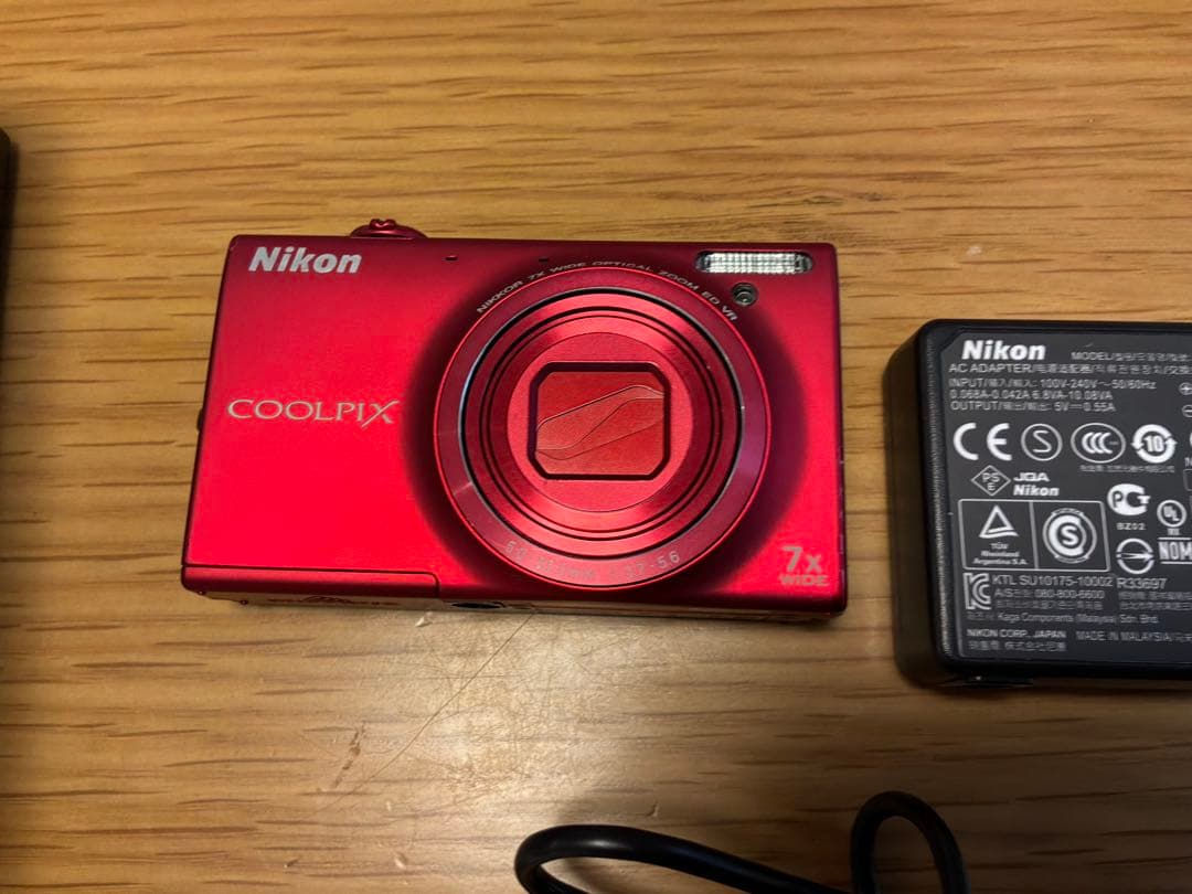 Nikon ニコン　COOLPIX Style S6100 SUPER RED Nikon ニコン COOLPIX Style S6100 SUPER RED