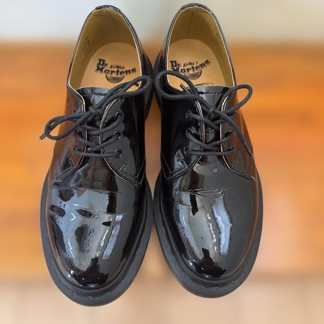 ドクターマーチン 3ホール ローファー ビームスコラボ UK4 - メルカリ