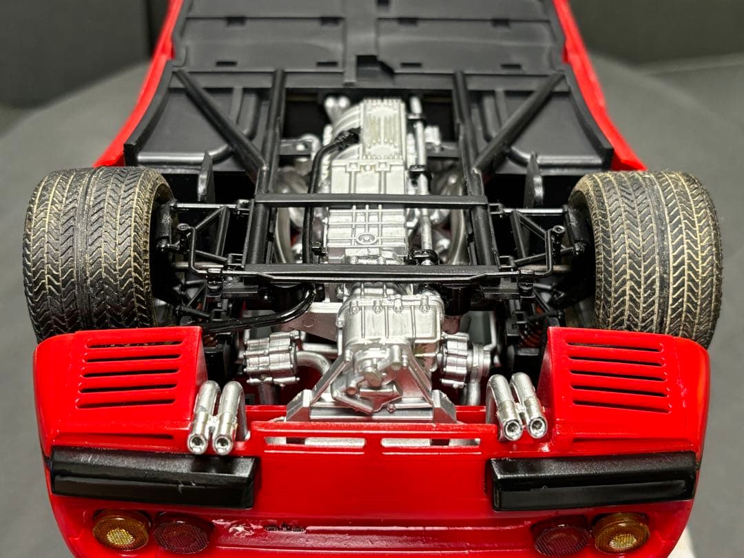 素人製作】フジミ 1/16 フェラーリ 288GTO プラモデル完成品 - メルカリ