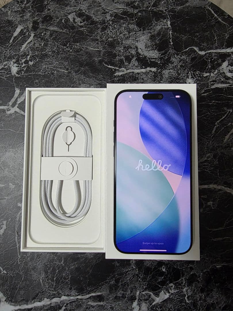 Apple iPhone16ProMax ブラックチタニウム 256GB - メルカリ