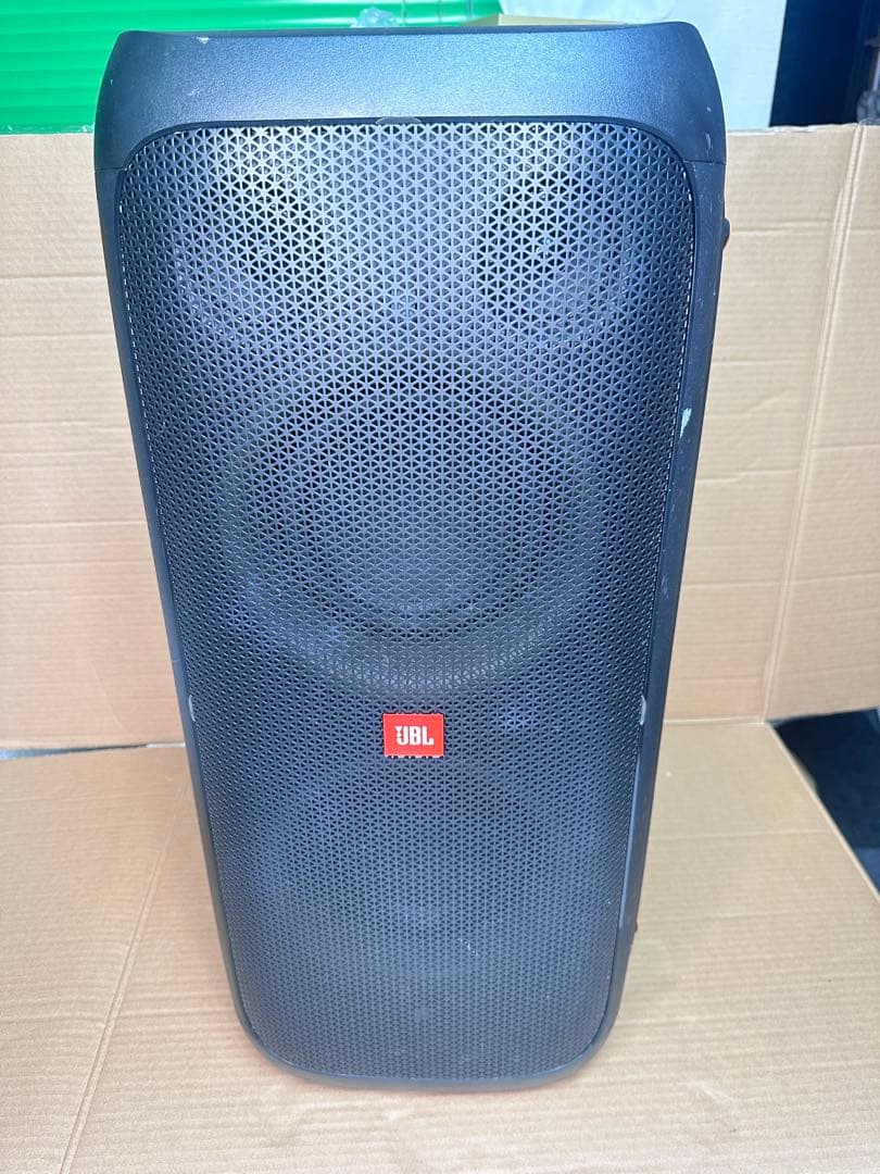 タイJBL Party box 310Bluetooth スピーカー JBLがパーティースピーカー「PartyBox 310」を8月6日に発売。防滴機能