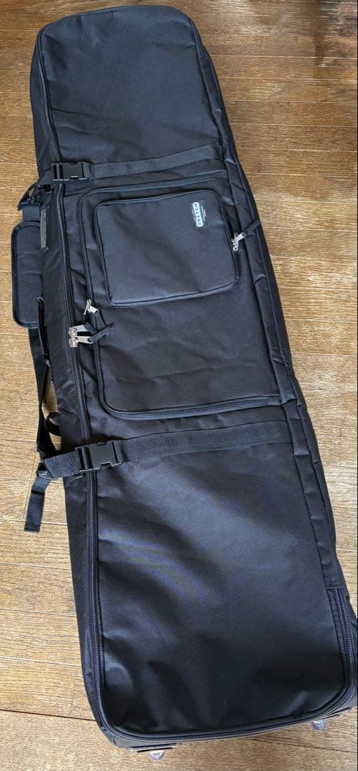 スノーボードバッグ 黒 キャスター付 楽天市場】キャスター付きスキーバッグ、スノーボードバッグ、防水加工