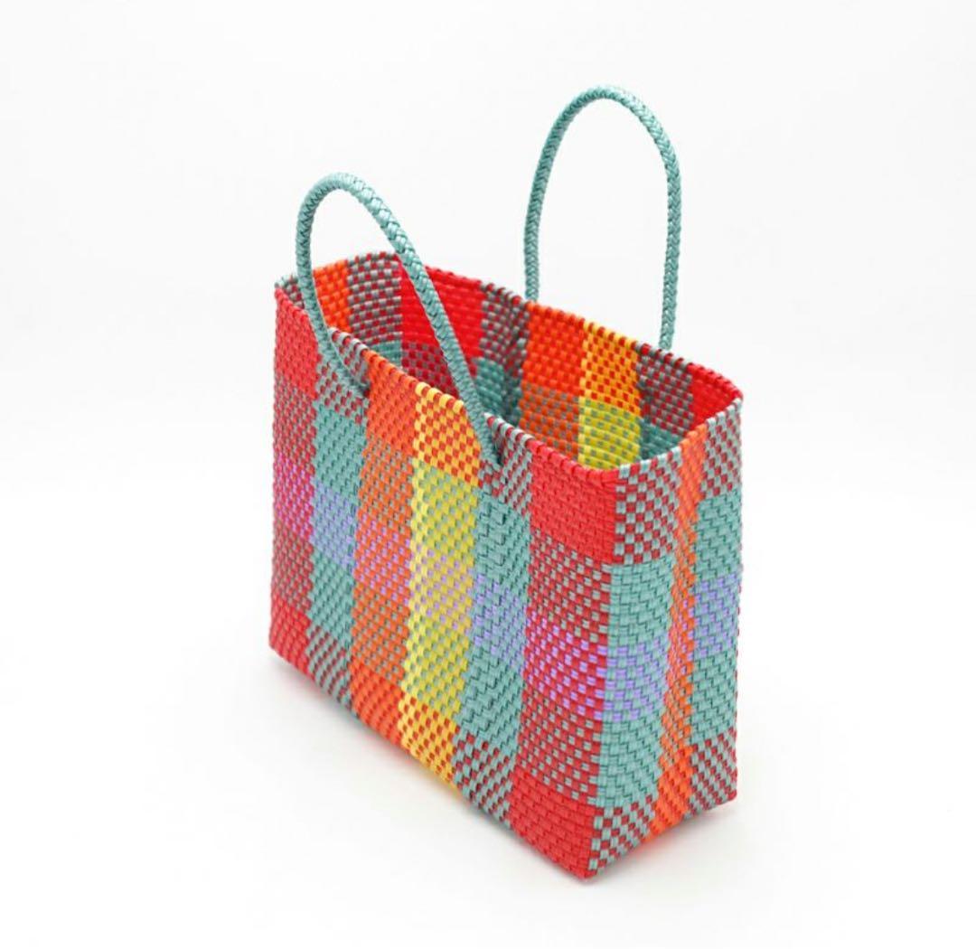 レトラ⚫︎メルカドバッグ PLAYFUL COLOR ASSORT XS⚫︎新品 - メルカリ