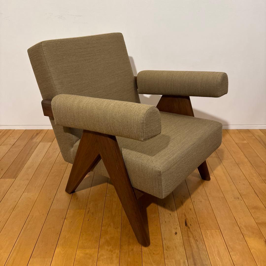 Pierre Jeanneret　PH321　Phantom Hands　#01 PH321 Upholstered Easy Armchair Kesa Sand | 51% Online Store