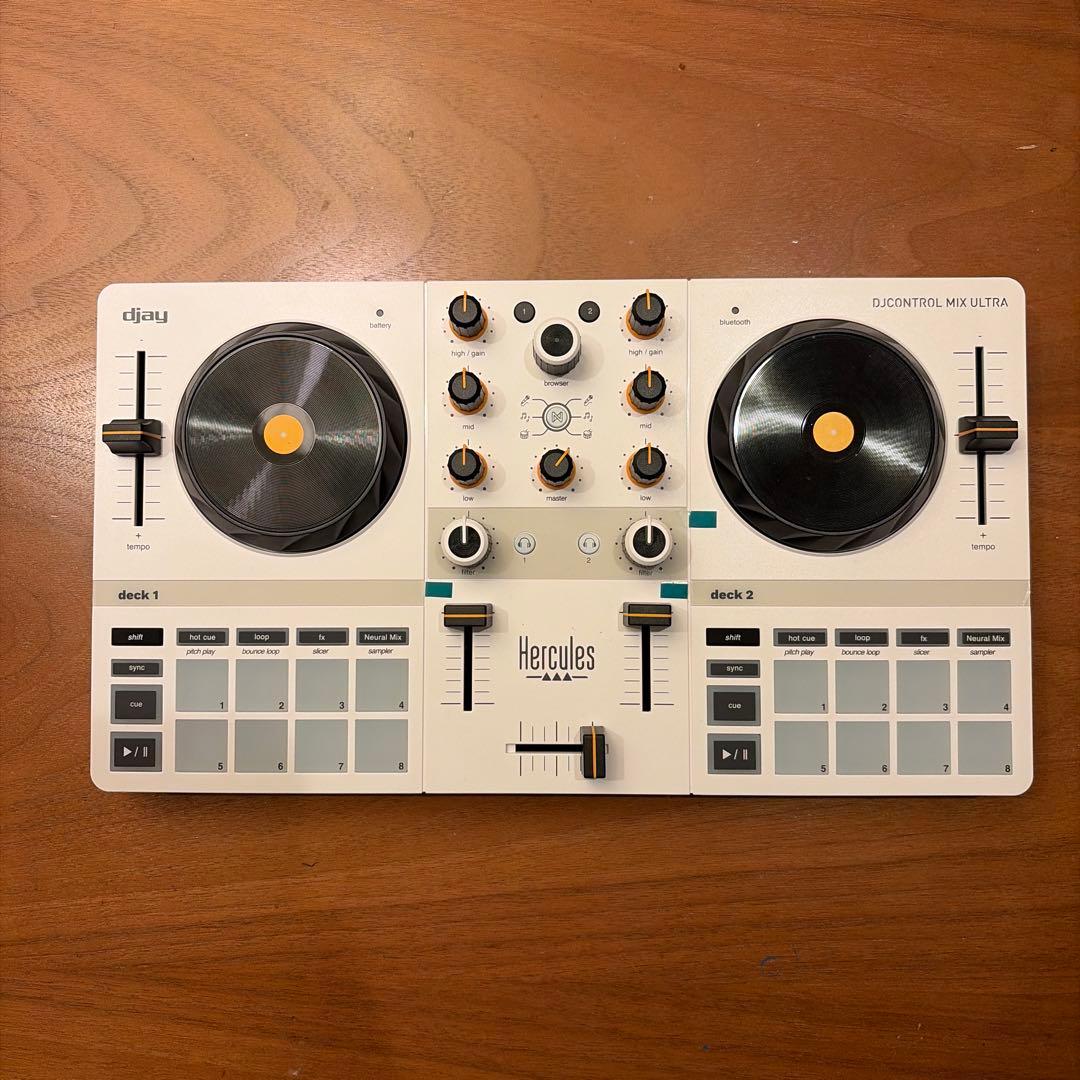 HERCULES DJControl Mix Ultra ハーキュリーズ Buy sasku Hercules DJControl Mix Ultra | Sam Ash Music