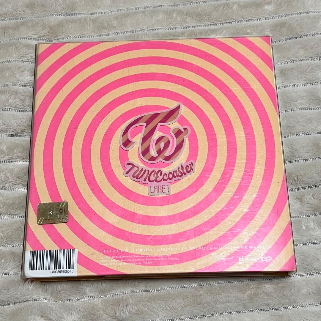 サイン入り】TWICE モモサイン入りアルバム - メルカリ