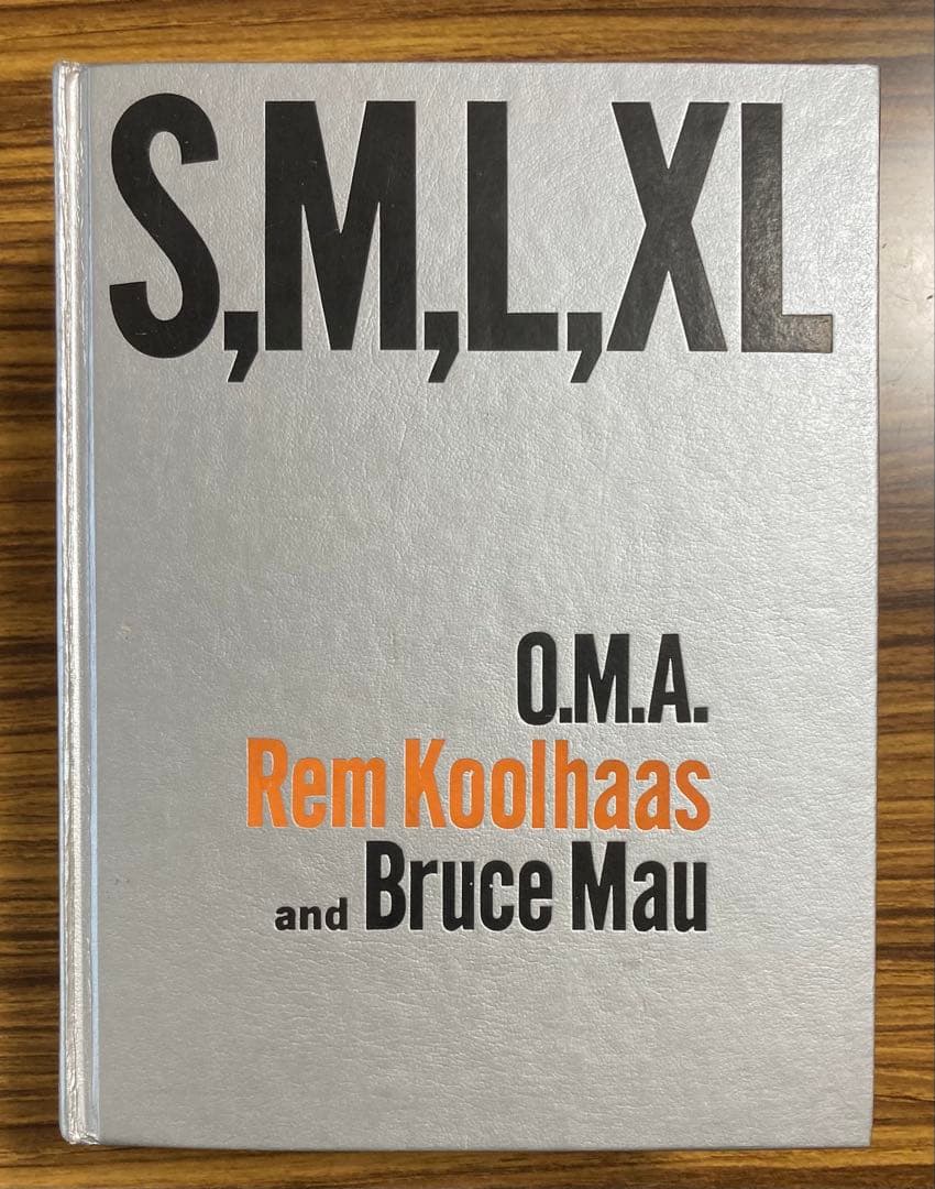 アート・デザイン・音楽 S,M,L,XL Rem Koolhaas and Bruce Mau 01_a8713a8a-4948-4ed1-8e88-