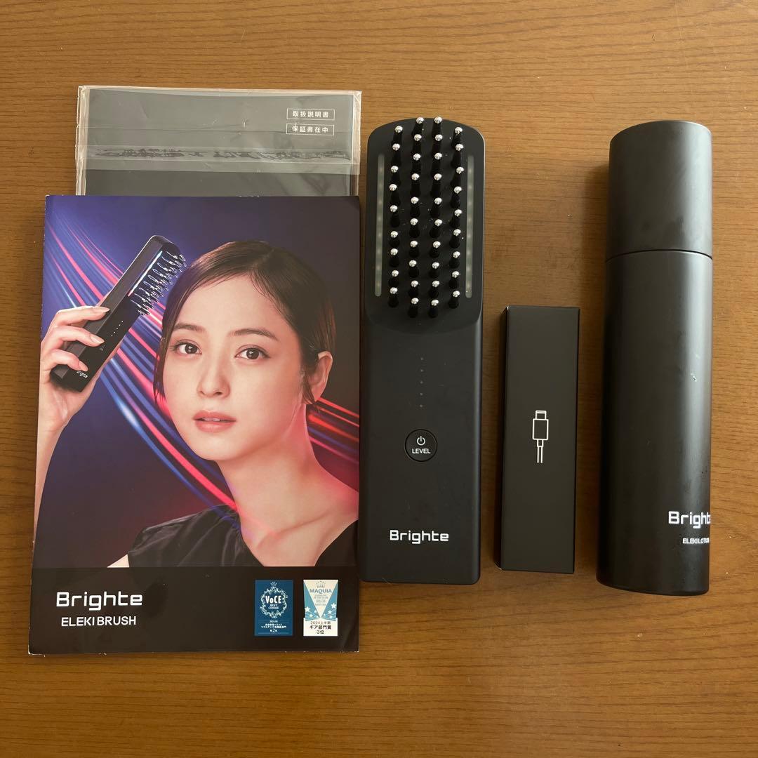 Brighte LED美顔器 Amazon.co.jp: Brighte(ブライト) ELEKI LIFT (美顔器/EMS/フェイス