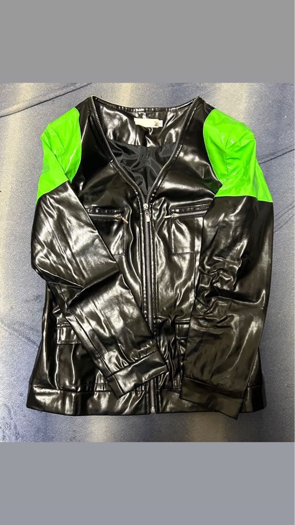 White Tails ワイテルズ シャークんコスプレ衣装+小物 nmmn