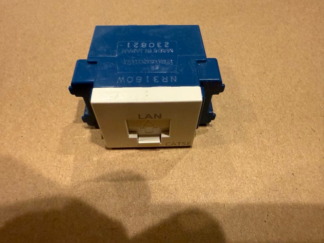 パナソニック　NR3610w 情報モジュラージャック パナソニック(Panasonic) 情報CAT6Aモジュラージャック(埋込型