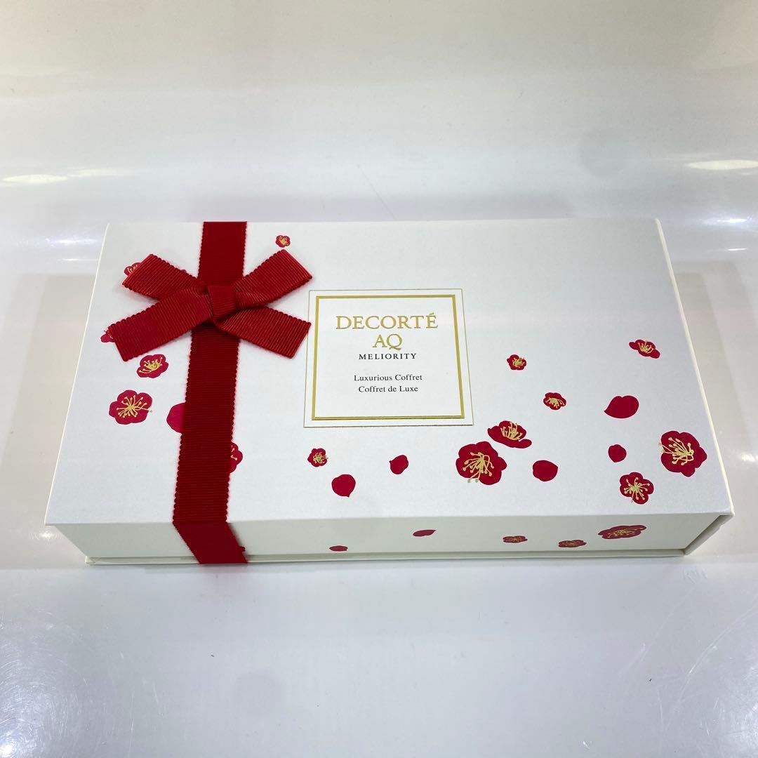 コスメデコルテ　AQミリオリティ　ラグジュリアス　コフレ　Ⅲ コスメデコルテ / コスメデコルテ AQ ミリオリティ ラグジュリアス