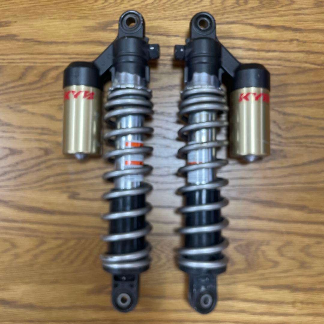 Kawasaki ZRX KYB サスペンションショック 2個セット YSS Kawasaki Z400FX/ZEPHYR400/X Z362 ツインショック (Zシリーズ
