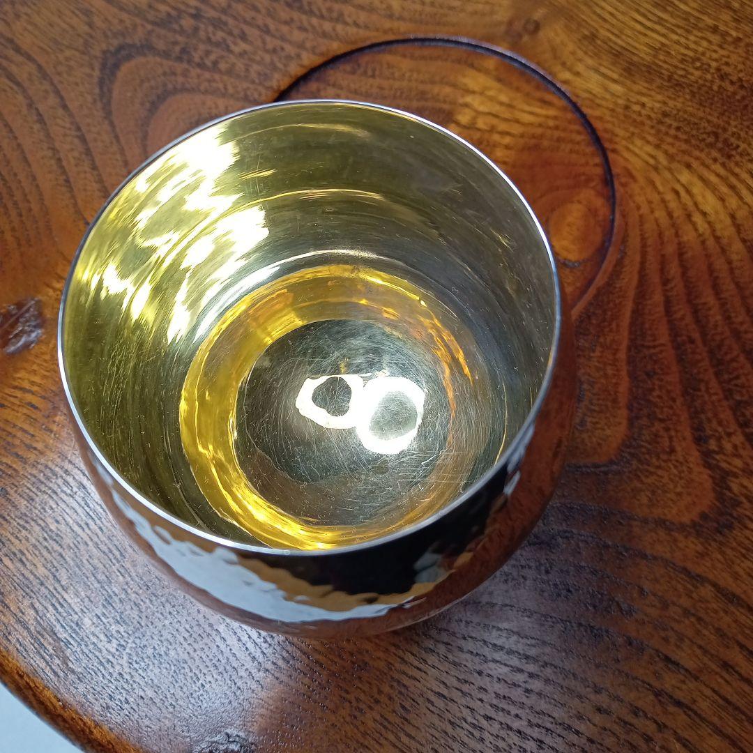 銀杯 シルバー製 鎚目模様 酒器 SILVER 下にMの刻印 - メルカリ