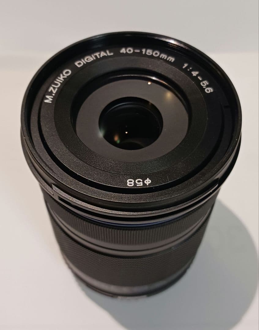【ほぼ新品】 ED 40-150ｍｍ F4.0-5.6 R 黒24/11購入