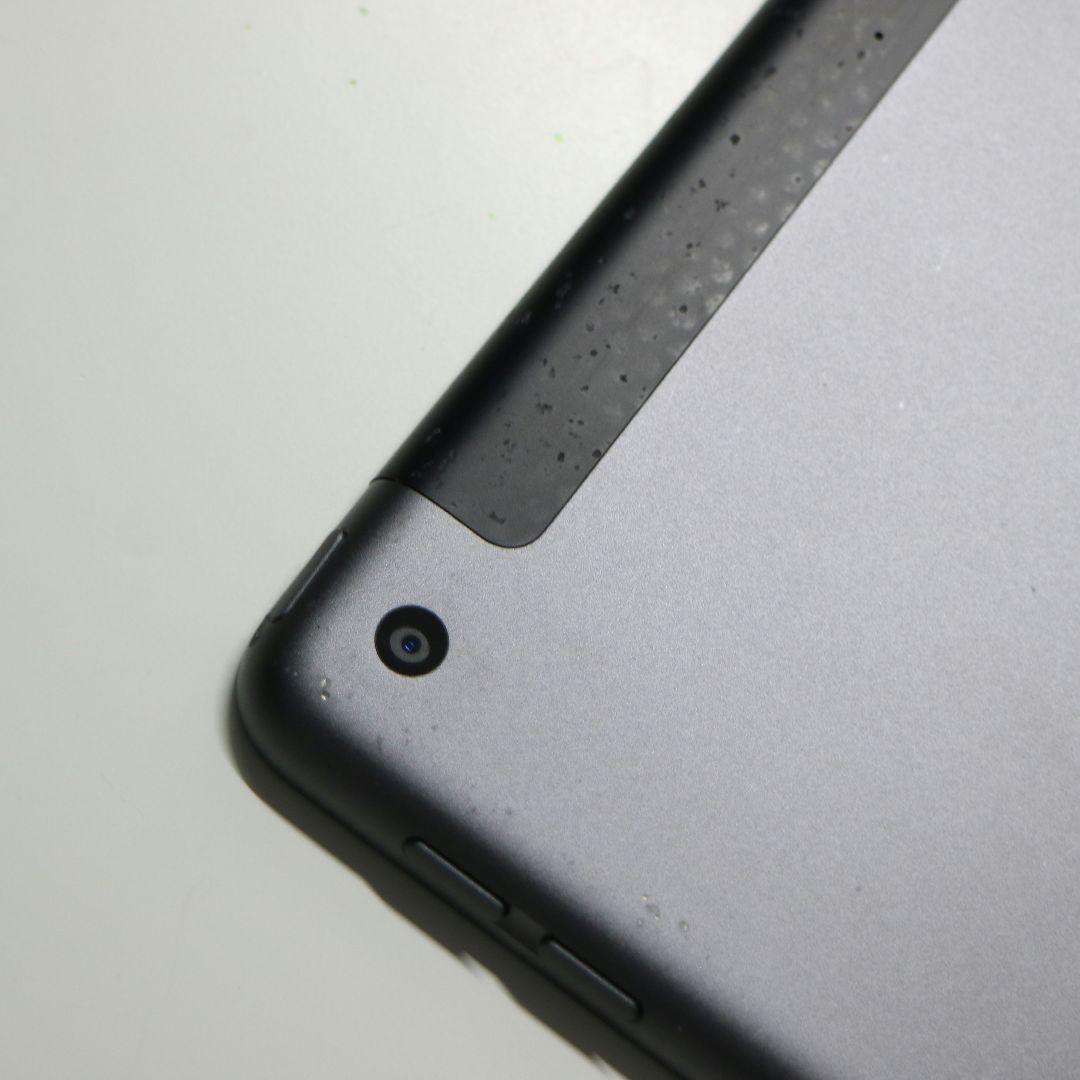 背面傷・曲がり小】iPad (第8世代) 32GB WiFi+Cellular