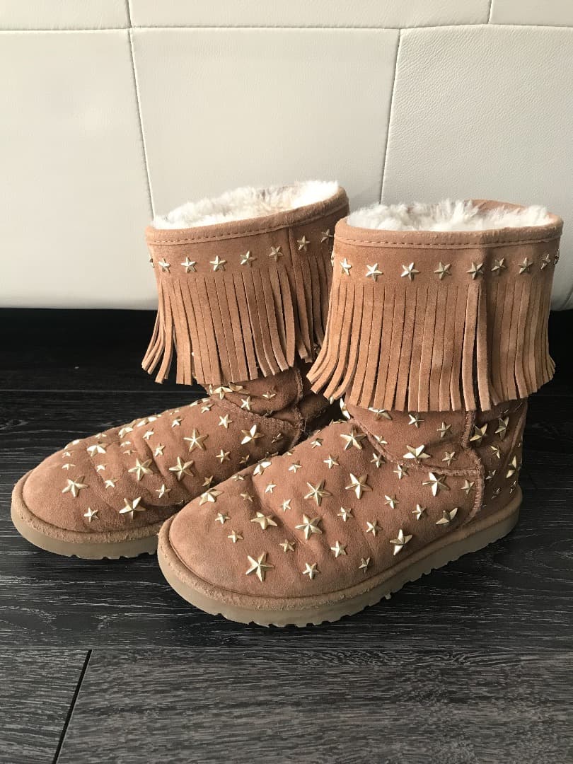 UGG×JIMMY CHOOコラボ ⭐︎星スタッズ付ムートンブーツ