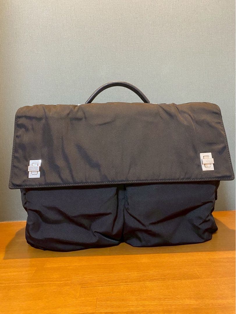GUCCI グッチ ナイロン ターンロック　ビジネスバッグ 中古・古着通販】GUCCI (グッチ) バンブーターンロックバッグ ブラウン