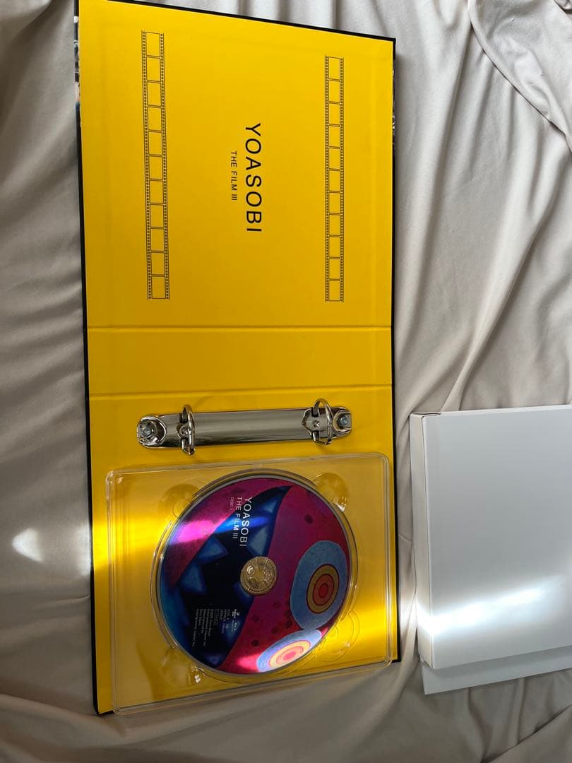 YOASOBI 『THE FILM Ⅲ』 完全生産限定盤 グッズ付き - メルカリ
