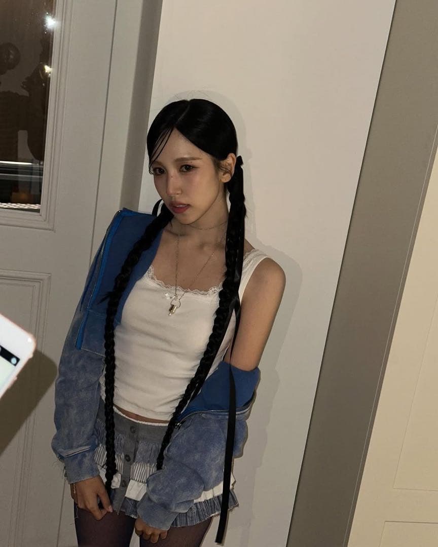 TWICE STRATEGY MUSICPLANT 直筆サイン ポラロイド ミナ - メルカリ