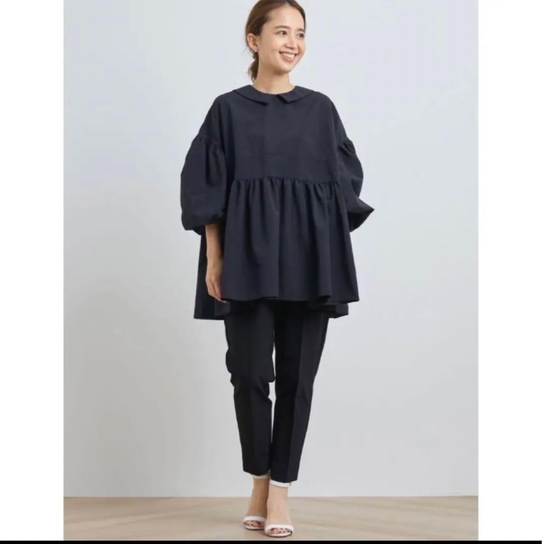 yori フラットカラーティアードブラウス ネイビー yori フラットカラー
