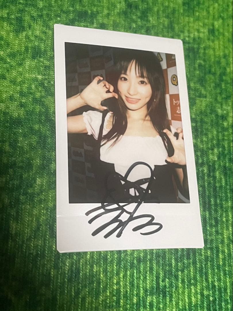 天使もえ 直筆サイン入りチェキ - メルカリ