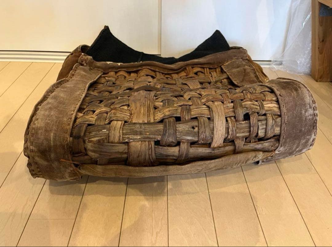 SALE◇希少 柿渋古布と国産山葡萄蔓 背負える大型籠リュック 斜め掛