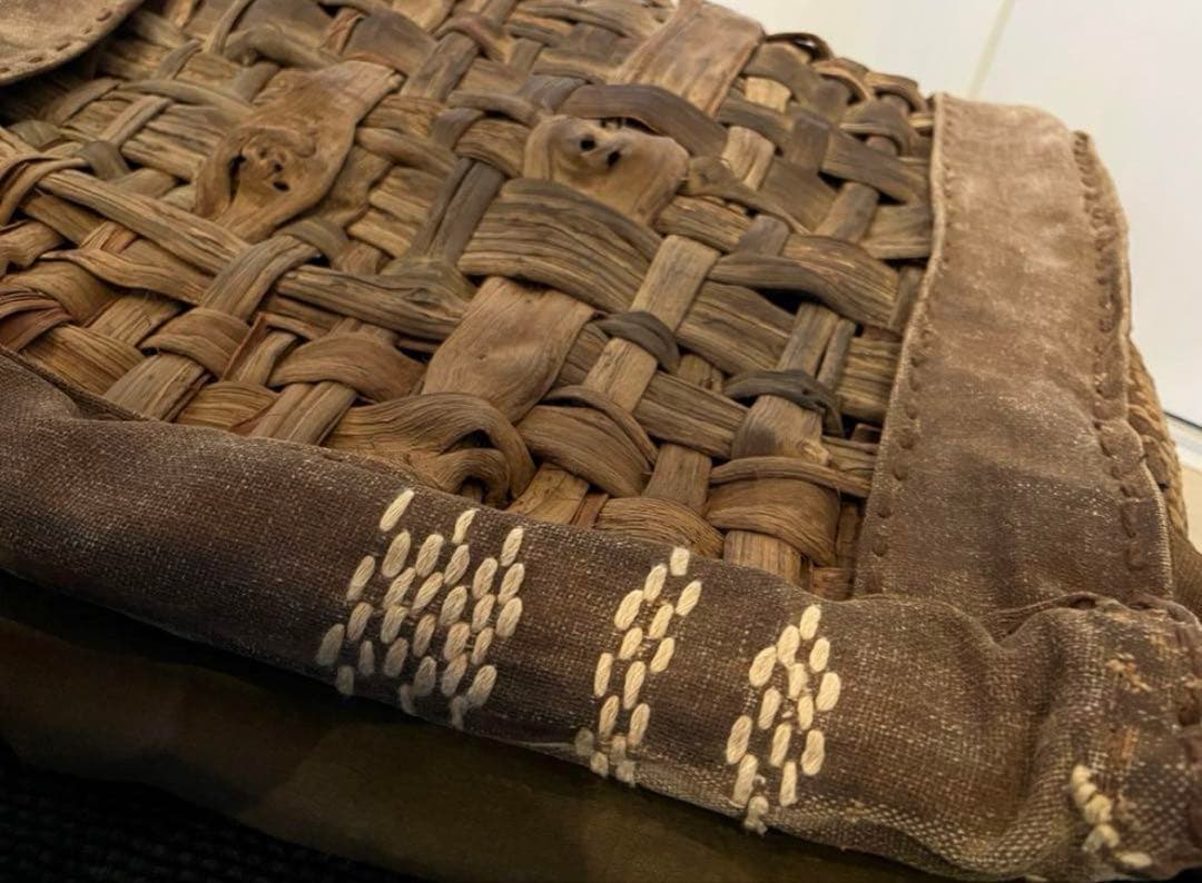 SALE◇希少 柿渋古布と国産山葡萄蔓 背負える大型籠リュック 斜め掛