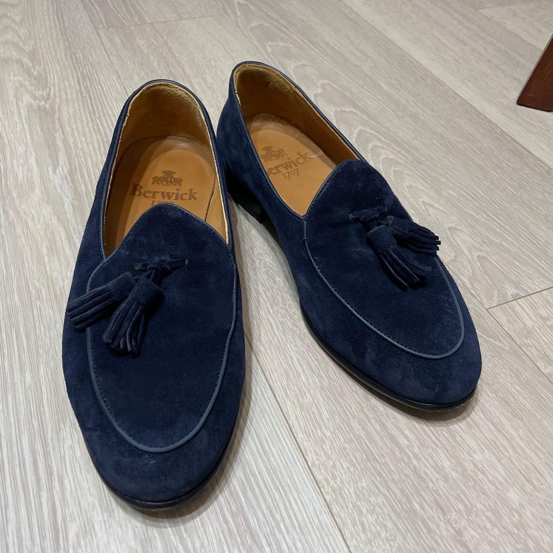【値下げ】Berwickスエードタッセルローファー　サイズ39 Berwick1707 | タッセルローファー スエード | 5094GOSGBK – バー